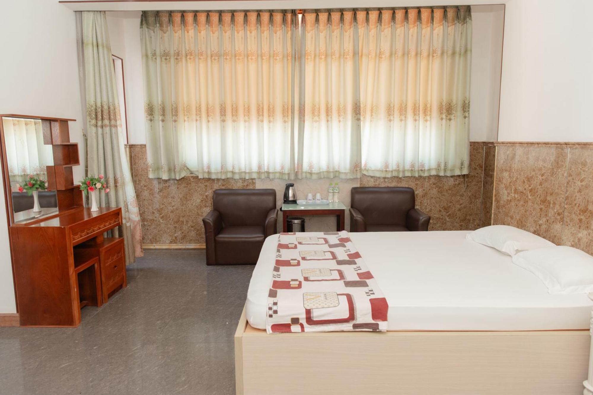 Khach San Son Thinh Hotel Vung Tau Exteriör bild