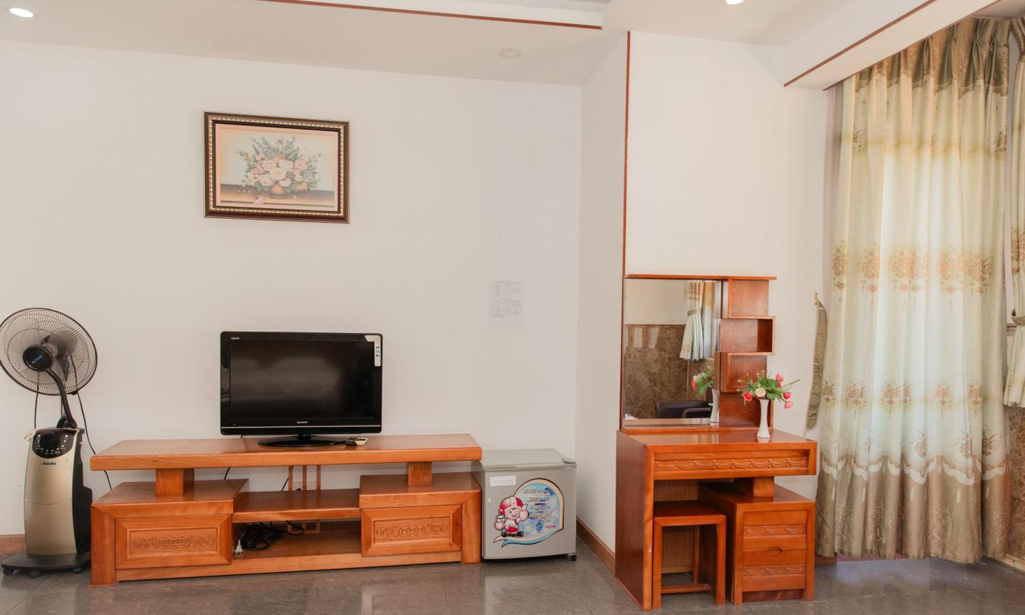 Khach San Son Thinh Hotel Vung Tau Exteriör bild