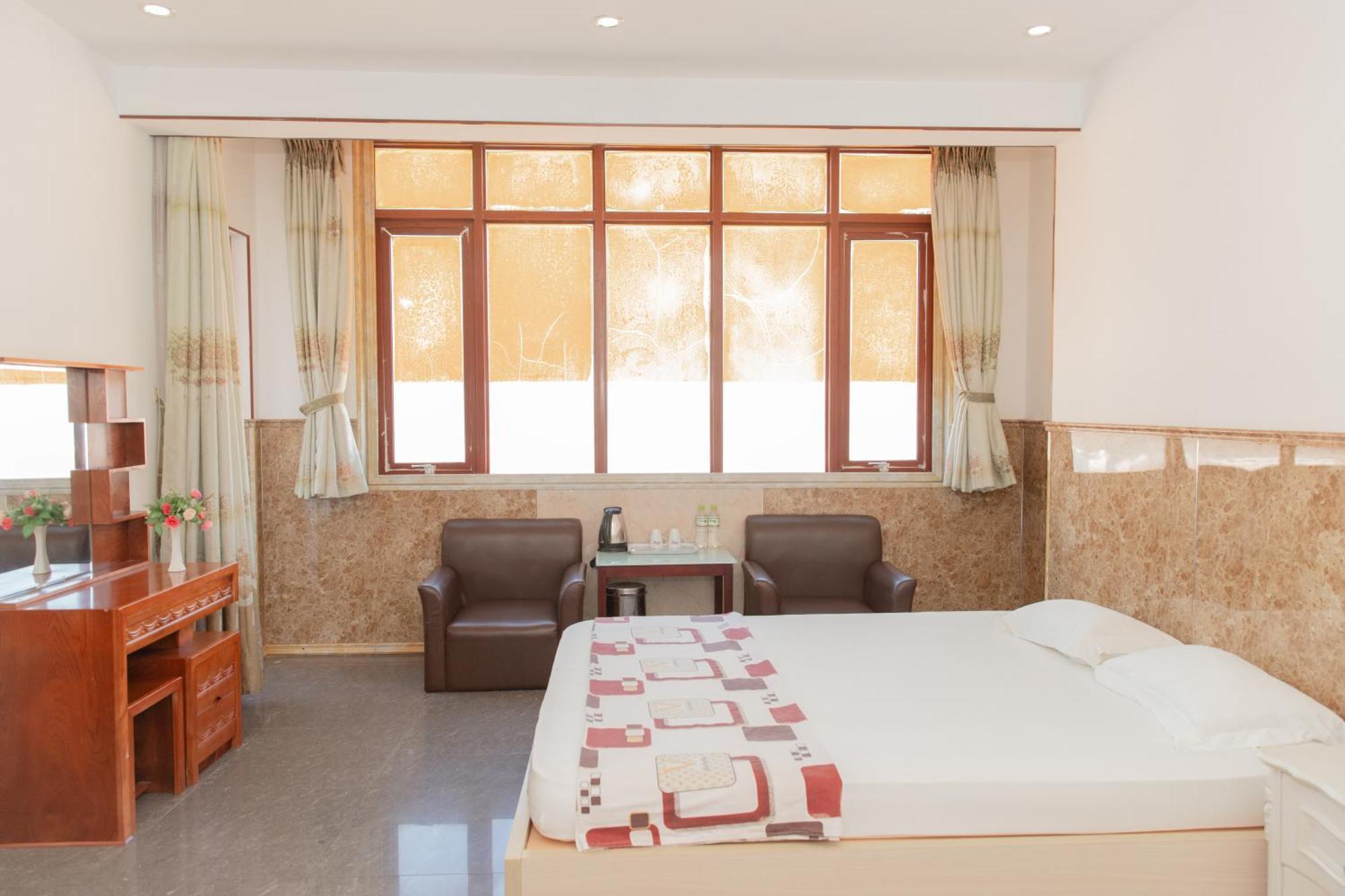 Khach San Son Thinh Hotel Vung Tau Exteriör bild
