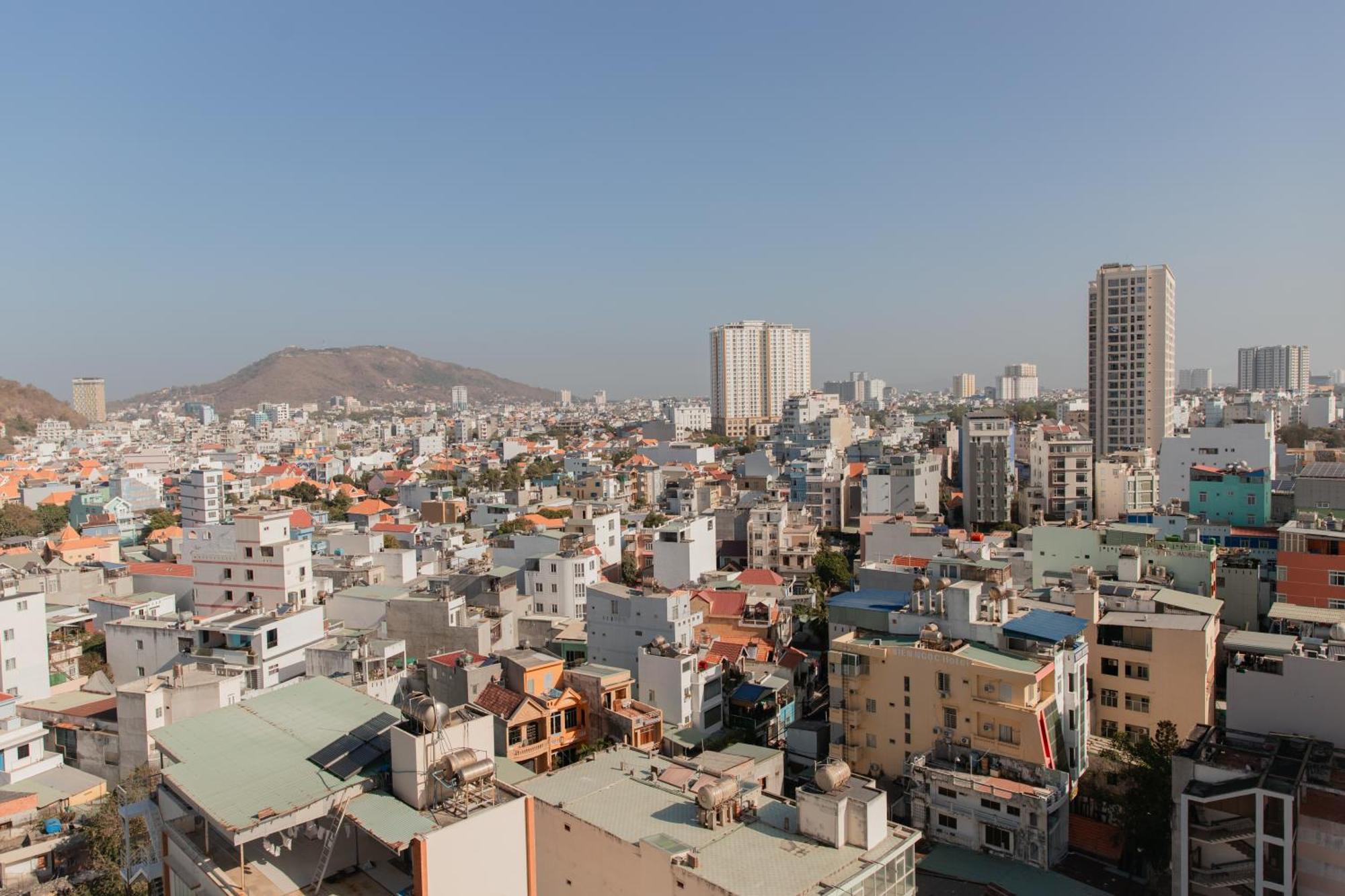 Khach San Son Thinh Hotel Vung Tau Exteriör bild