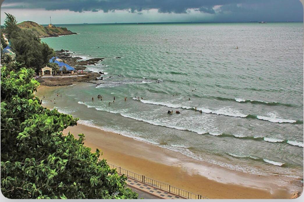 Khach San Son Thinh Hotel Vung Tau Exteriör bild